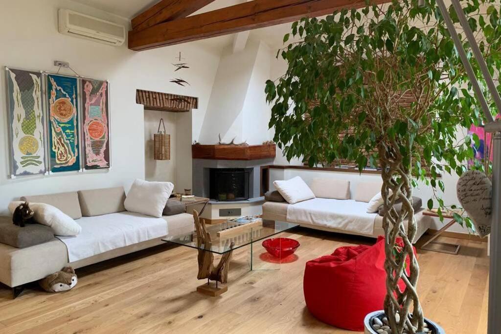 The Cherry Garden House Loft Lusso Apartamento Brunate Exterior foto